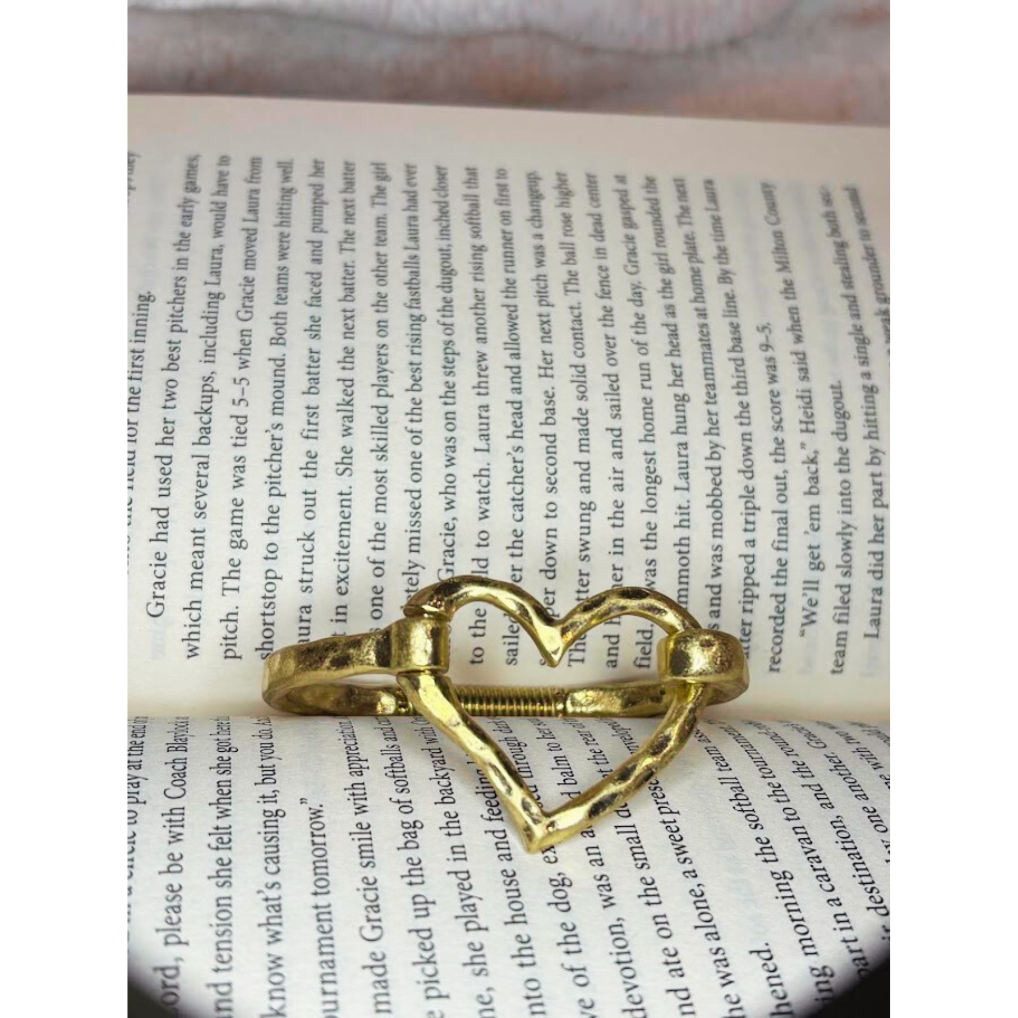 Hammered Gold heart bracelet