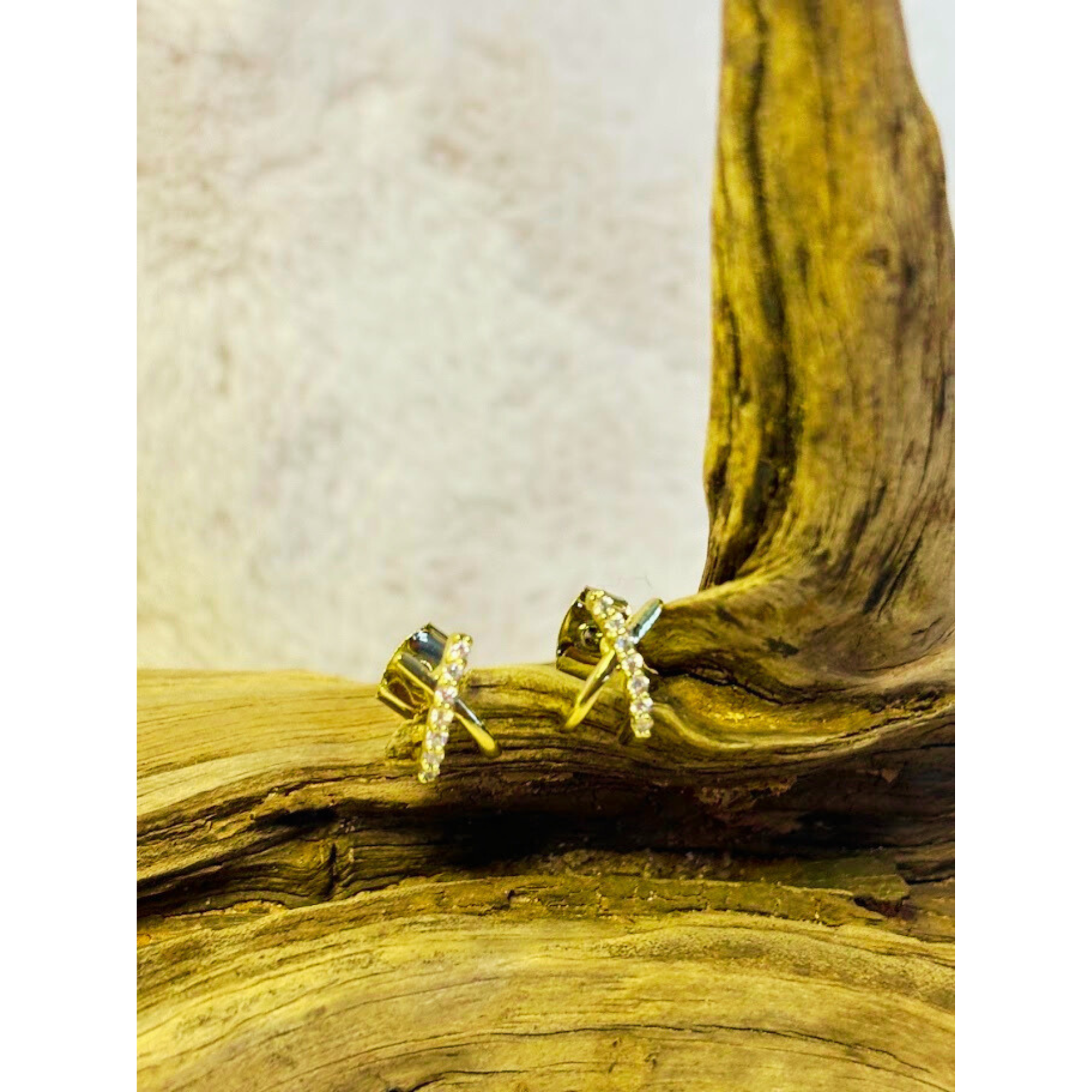 Very small crystal X earrings