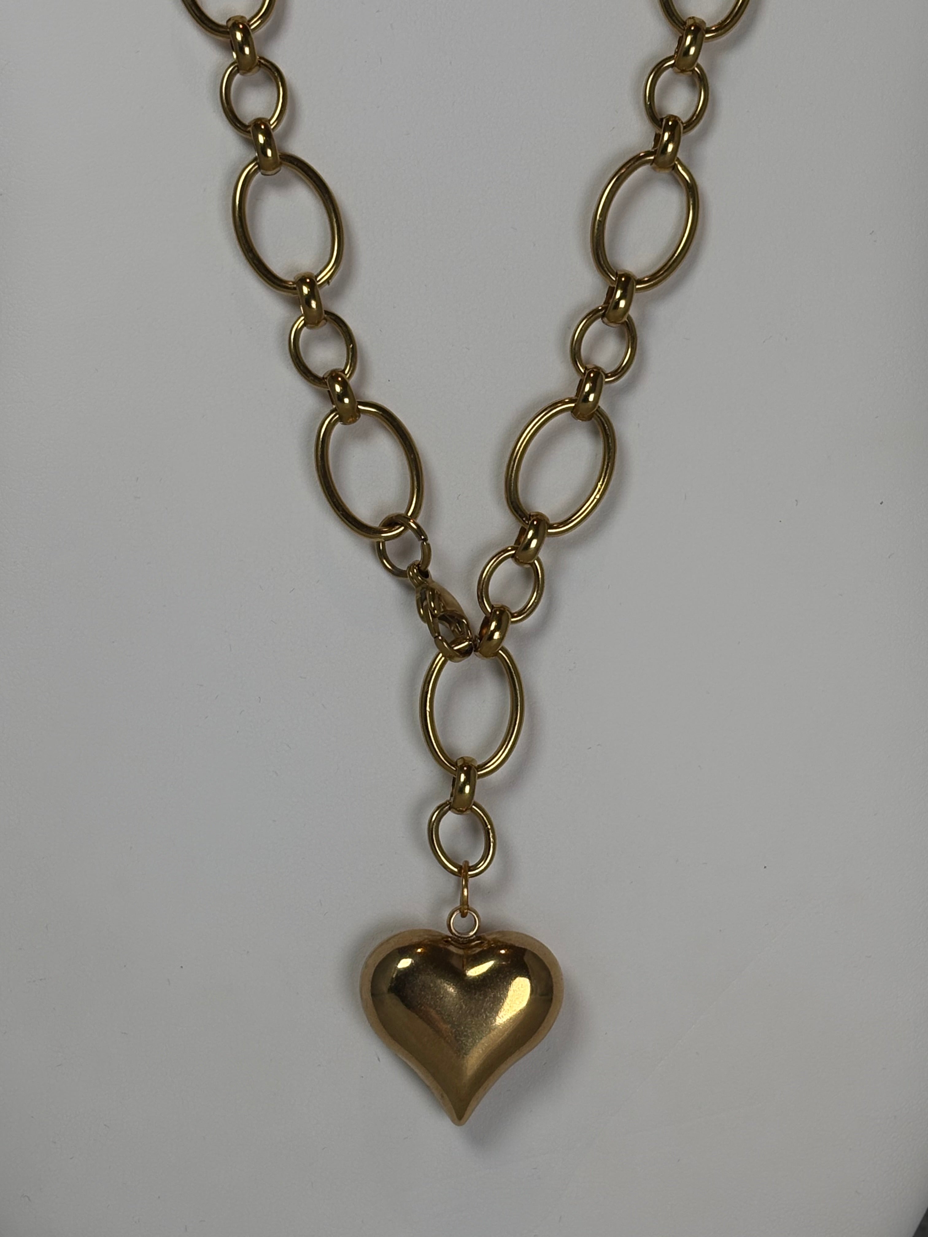 28 inch chain with heart pendant