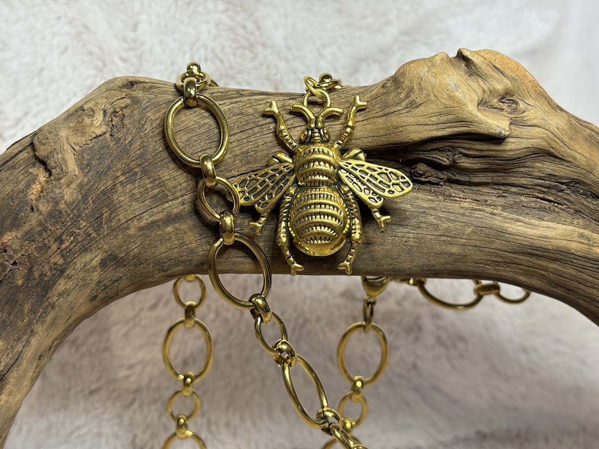 28 inch chain with bee pendant