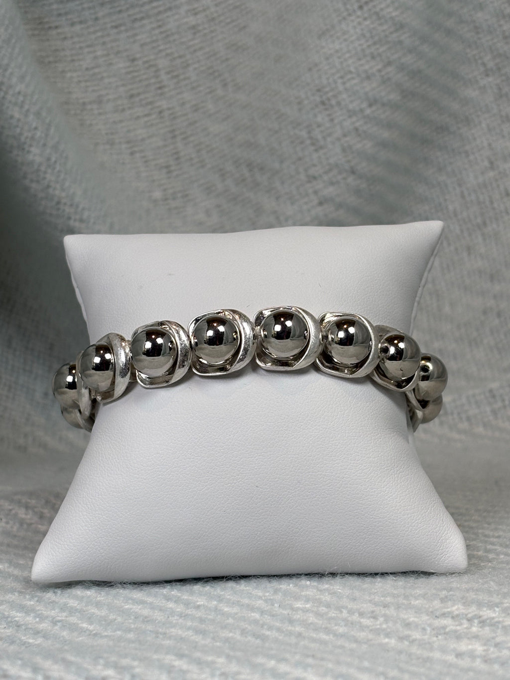 Silver Ball with Silver Surround Stretch Bracelet