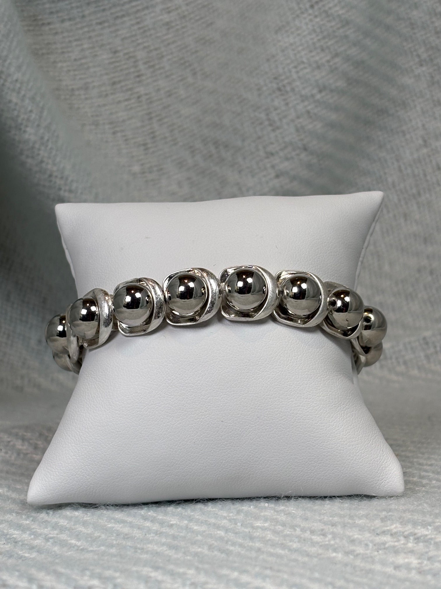 Silver Ball with Silver Surround Stretch Bracelet