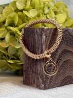 Gold Stretch Bracelet with Gold Circle
