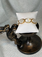 Chunky Flat Pearl and Gold Oval Stretch Bracelet