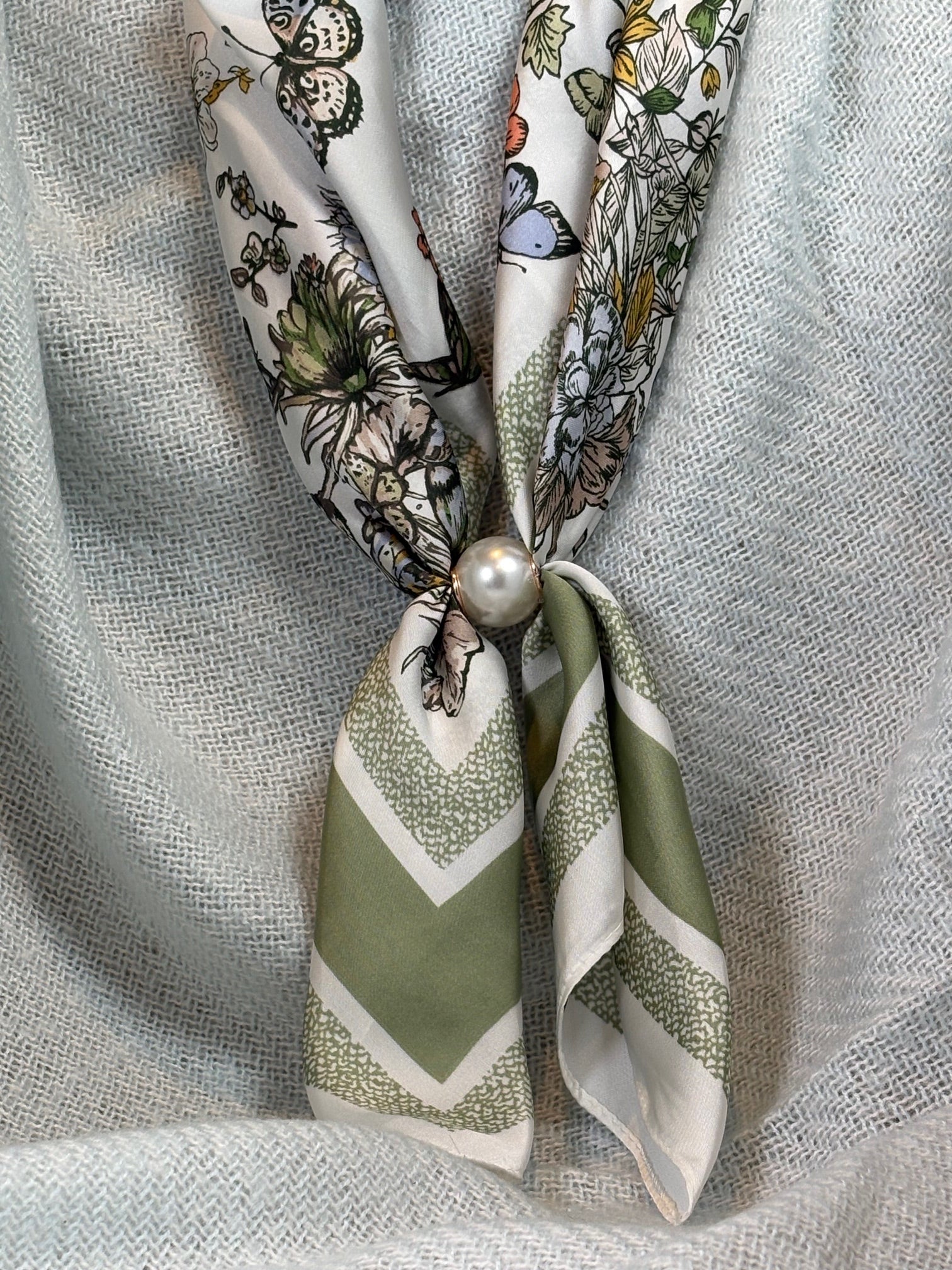 Magnetic Scarf Necklace