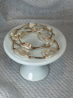 Flat chunky pearl and gold rod stretch bracelet set