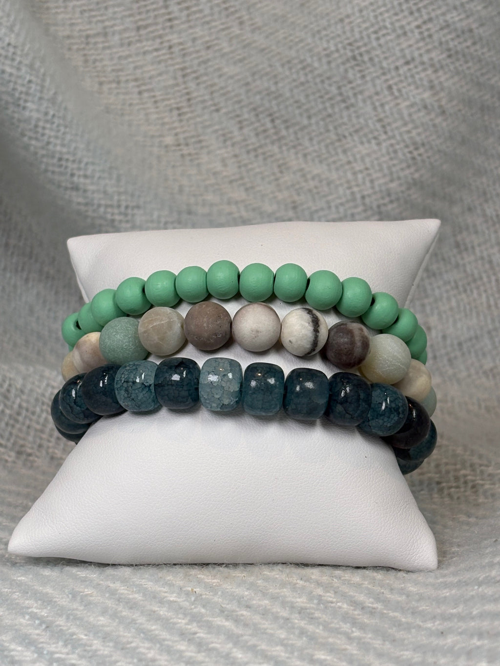 Tri-heart Green Stretchy Bracelet Set
