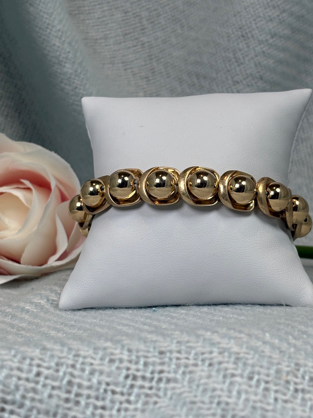 Gold Ball with Gold Surround Stretch Bracelet