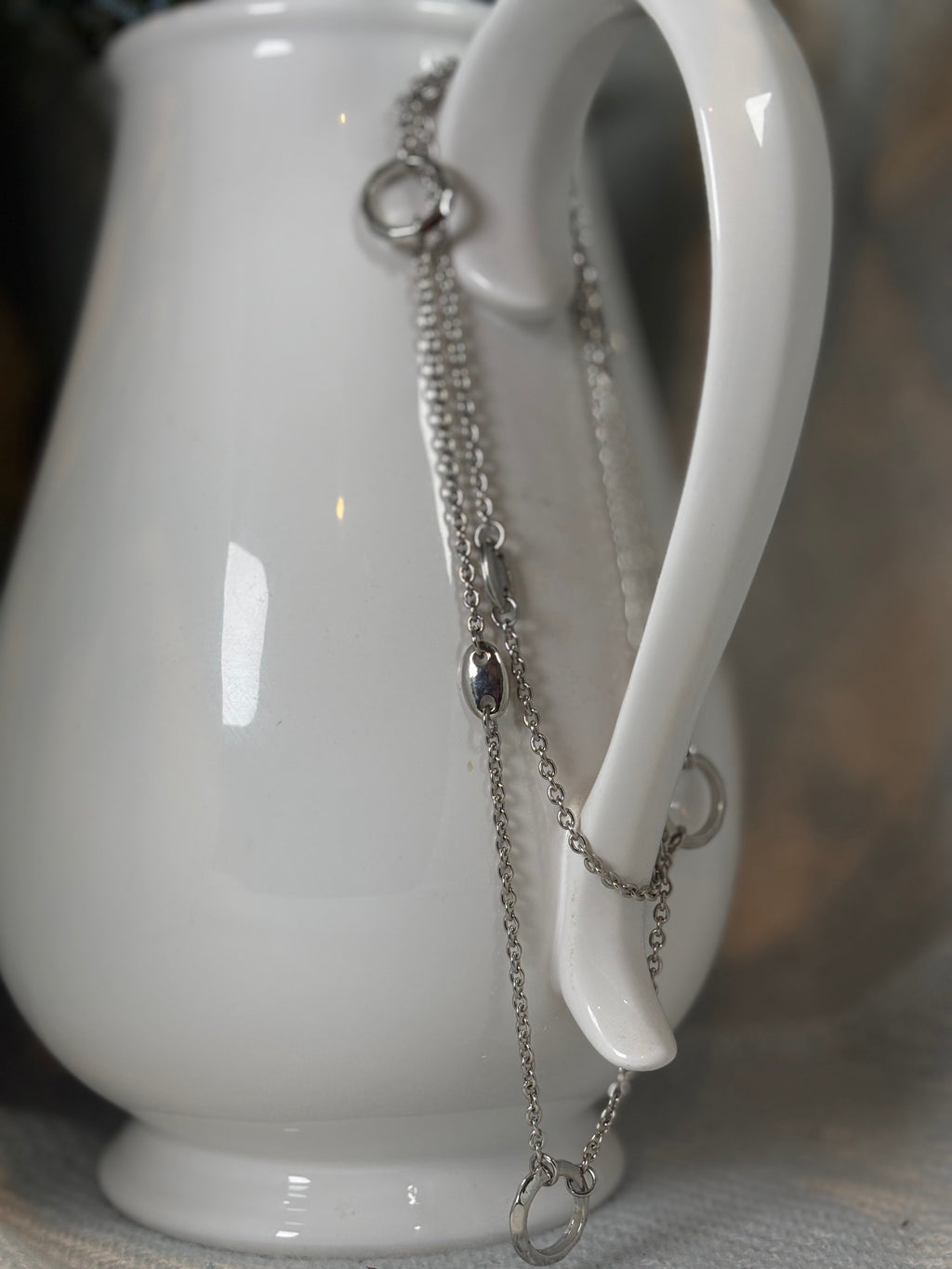 Silver Capsule Station Chain Necklace