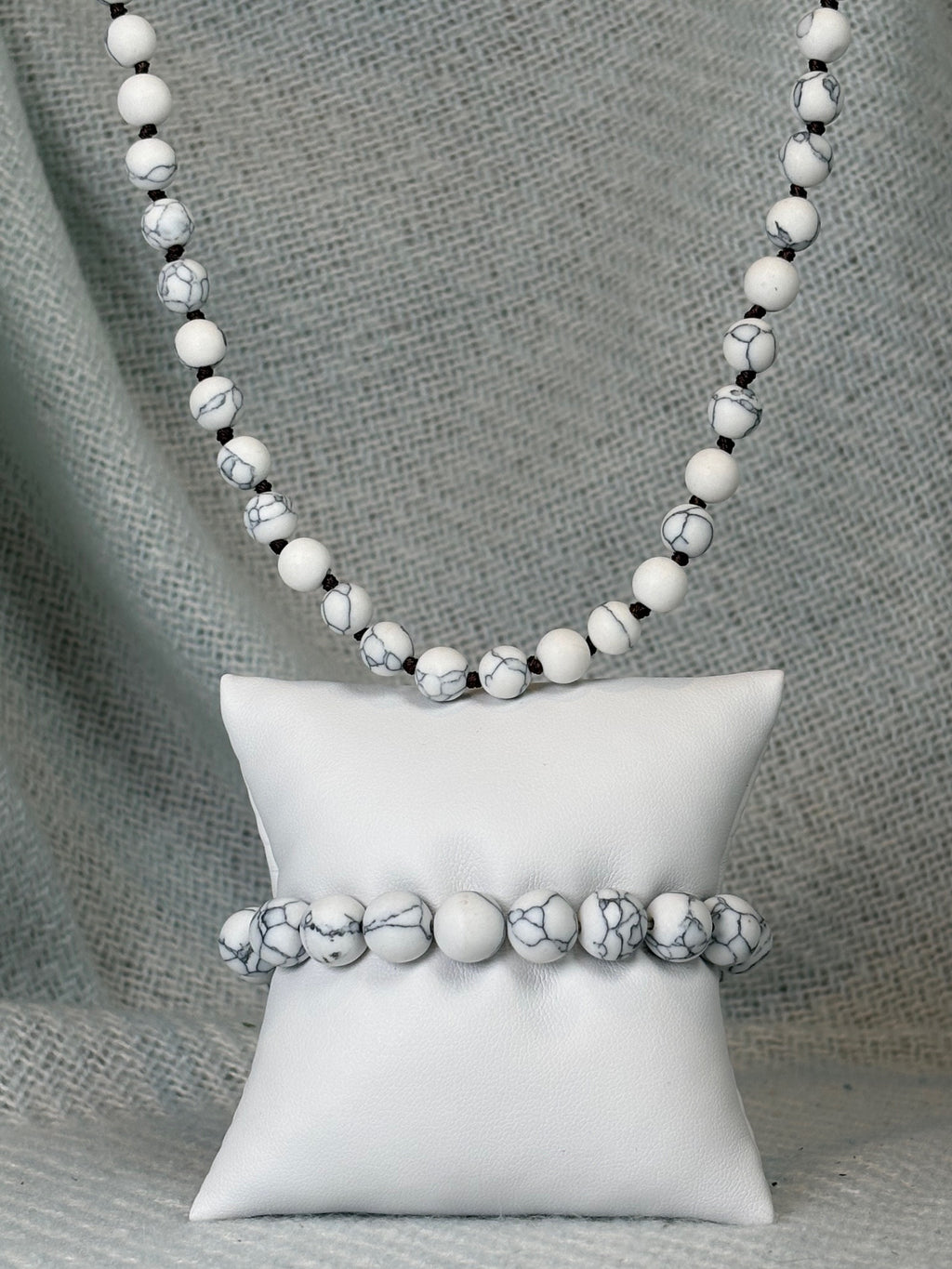 White Marbled Semi Precious Stone Necklace with Matching Stretch Bracelet Set