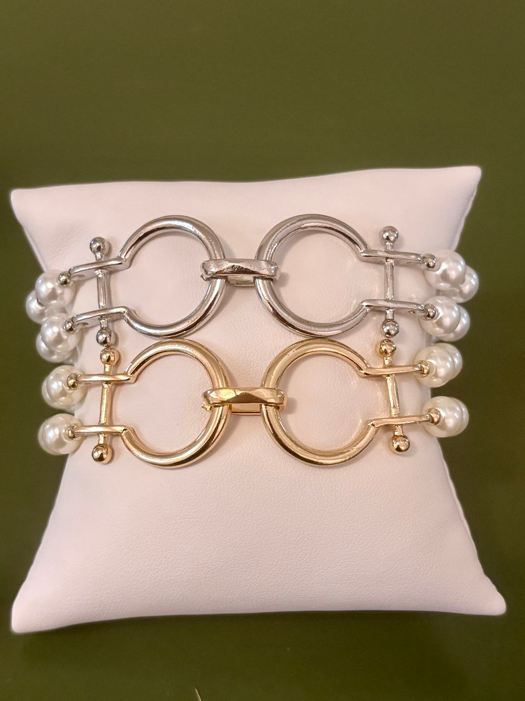 Pearl Bridle Bracelet