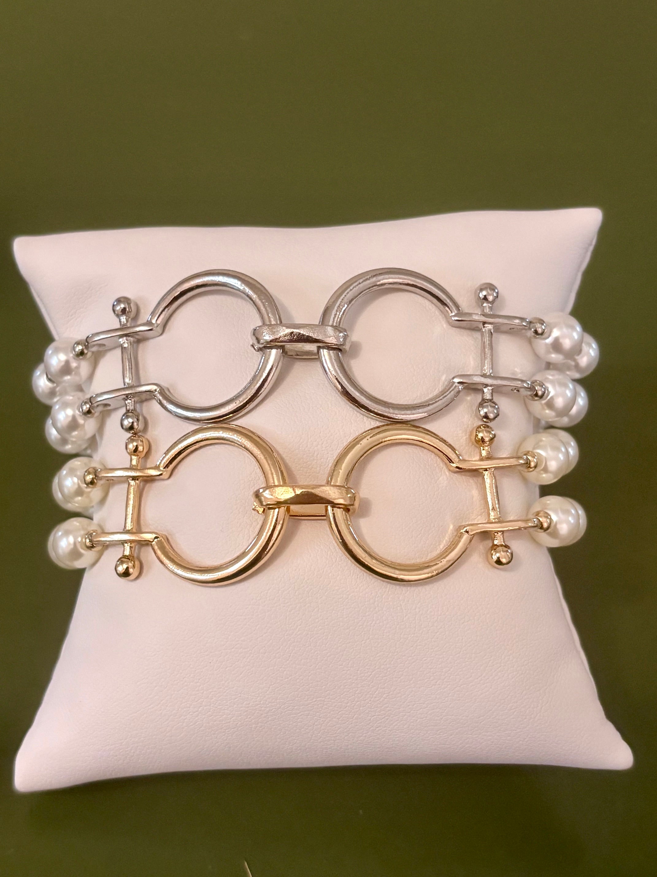 Pearl Bridle Bracelet