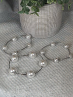 Chunky pearl and silver rod stretch bracelet set