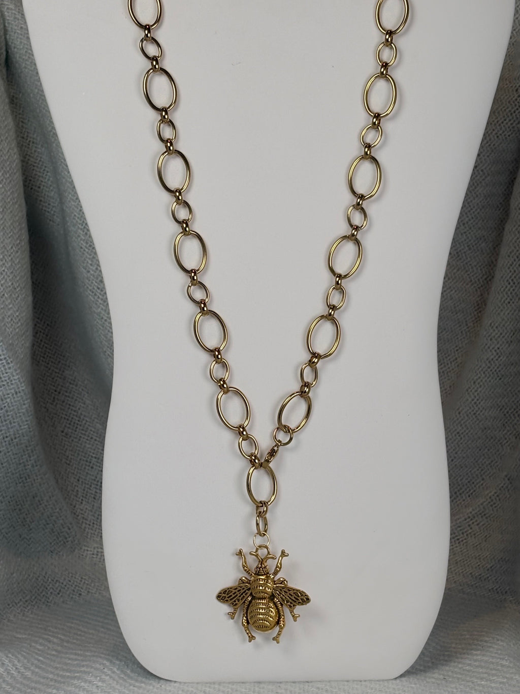 28 inch chain with bee pendant