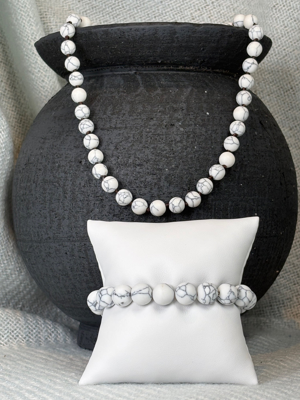 White Marbled Semi Precious Stone Necklace with Matching Stretch Bracelet Set