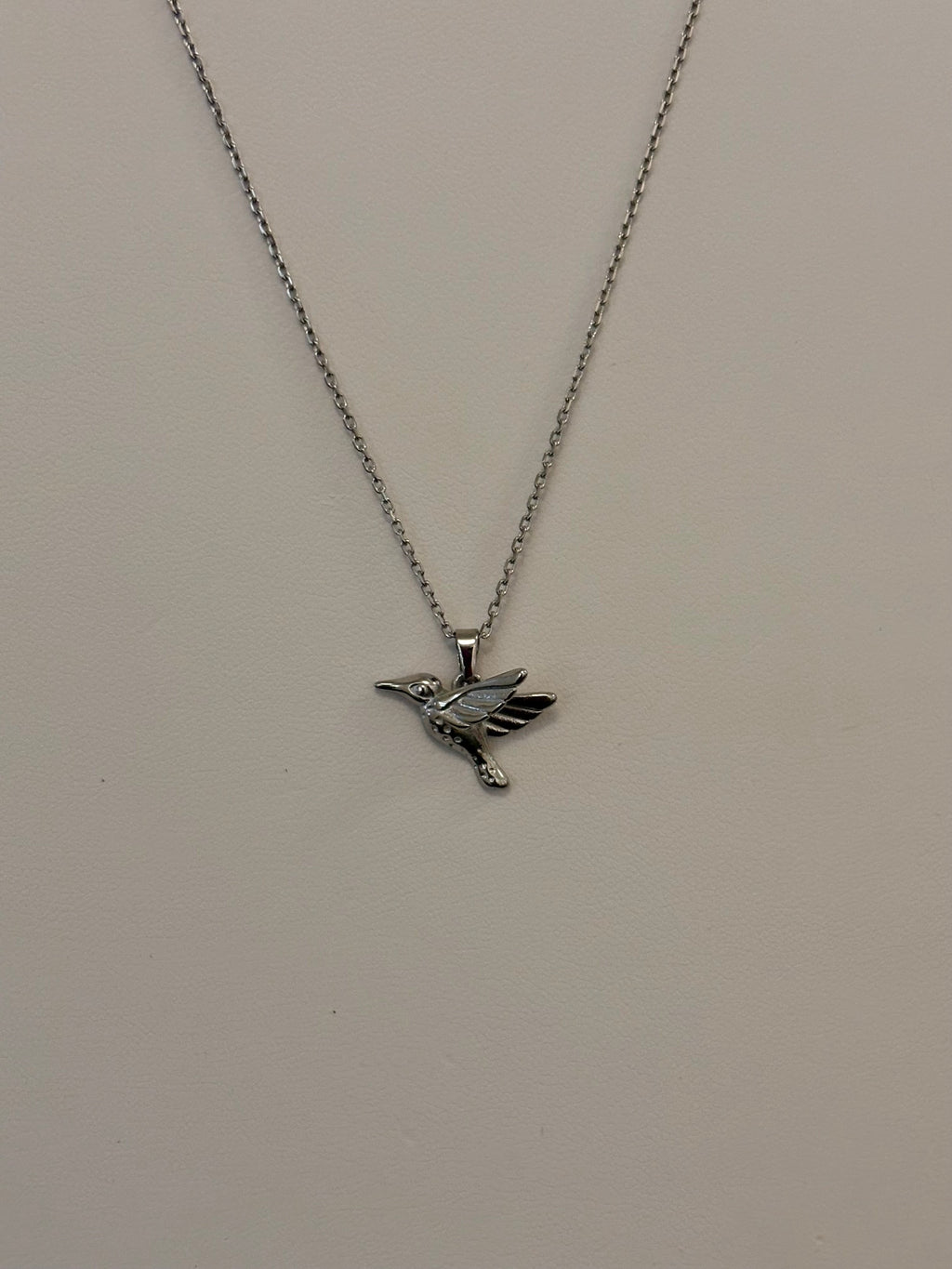 Hummingbird Hollow Necklace