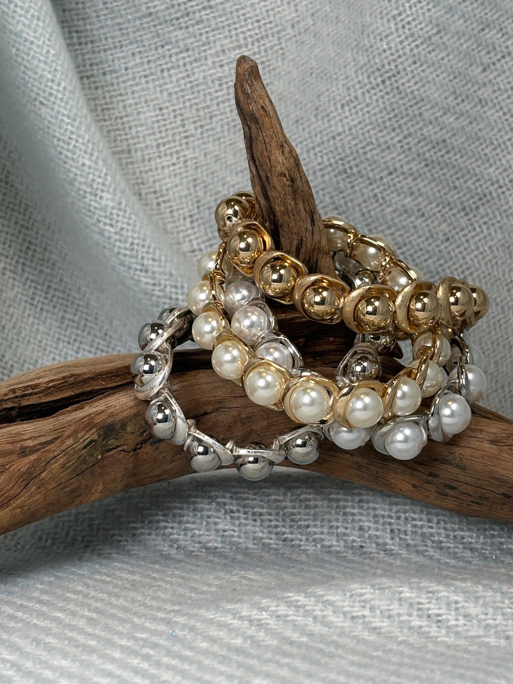Pearl with Silver Surround Stretch Bracelet